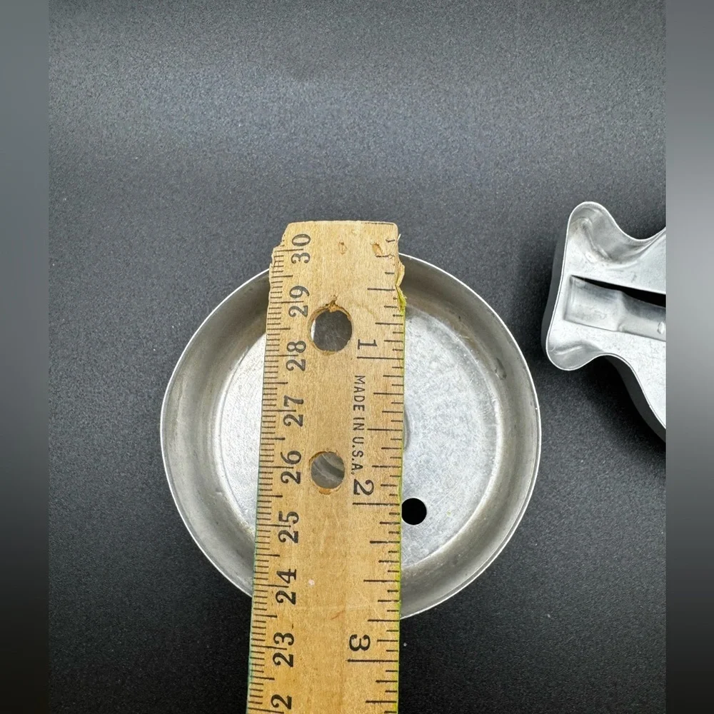 Set of 2 Vintage Small Aluminum Circle and Chicken Cookie Cutters Metal Molds